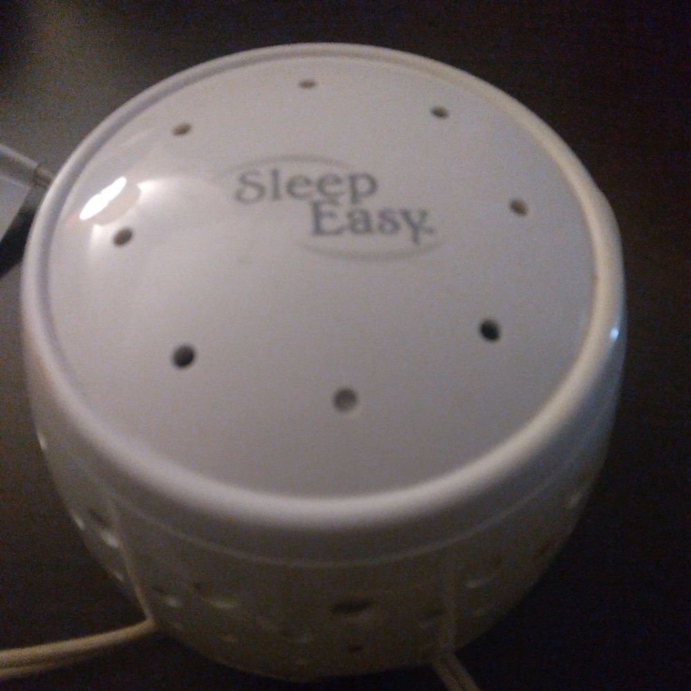 COPY - Used but in excellent condition. Sleep Easy machine. It blocks out noise…